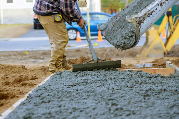  Calvert, TX Concrete contractor Pros